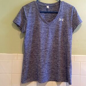 🌺Under Armour Shirt, Loose Fit, Heat Gear SM/P